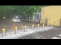 자동 충돌 방지 보안 볼라드: 플랜지형과 매립형 설치 방식 비교